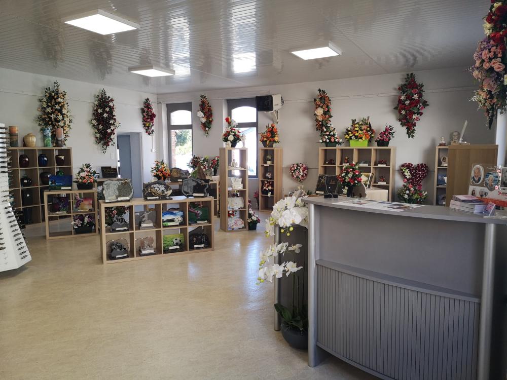 Magasin - Pompes funèbres Saint Lys (9)